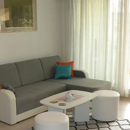 Apartment Le Florilege